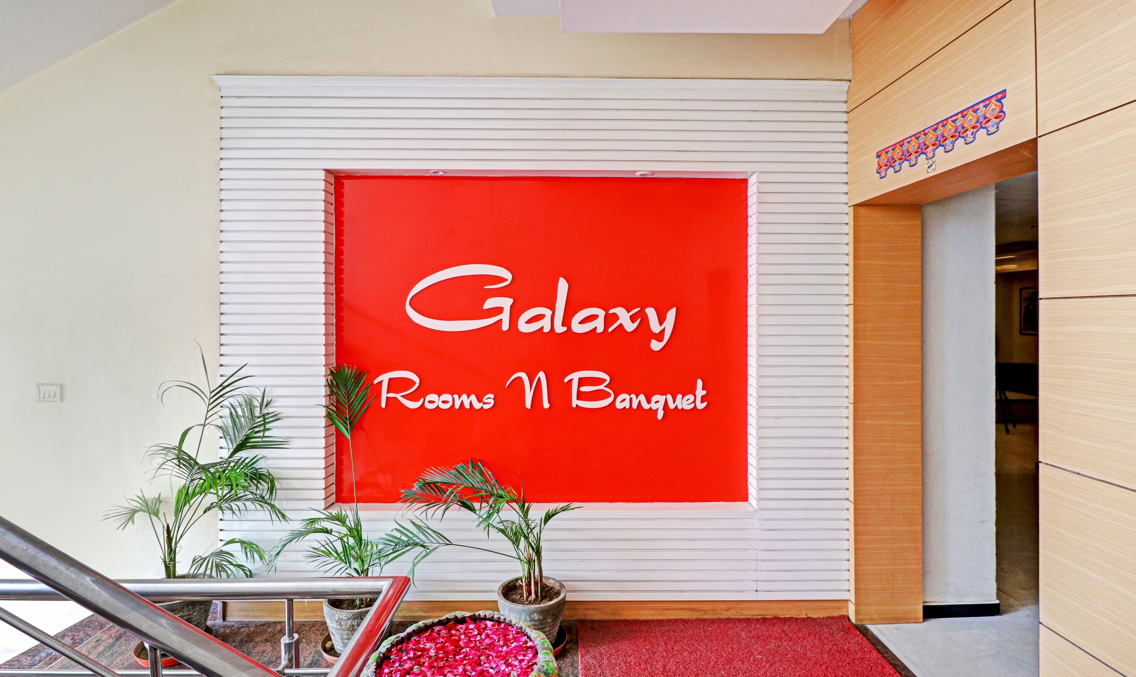Treebo Trend Galaxy Rooms