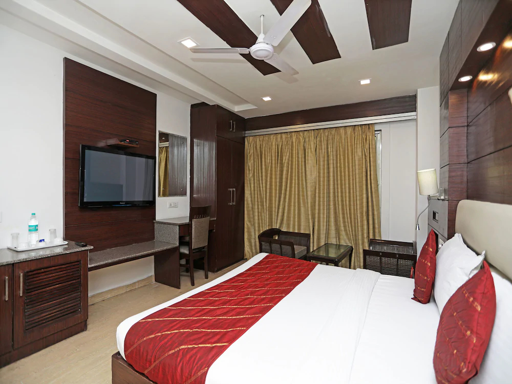 Tryfenna By OYO Rooms