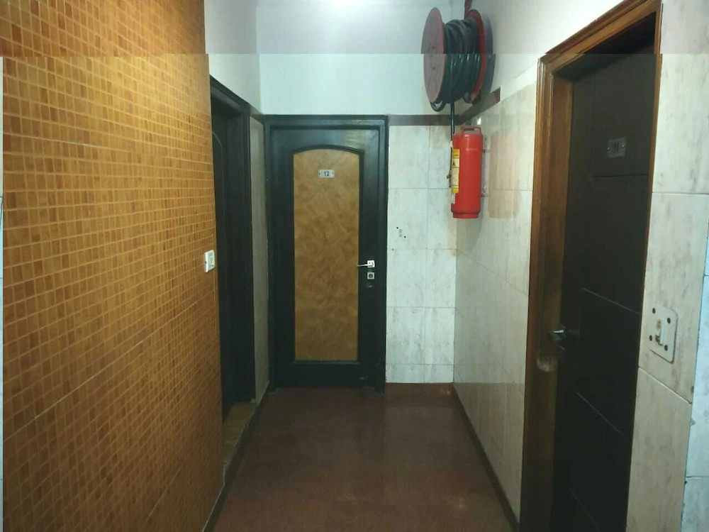 Vardhman Inn by ADB Rooms