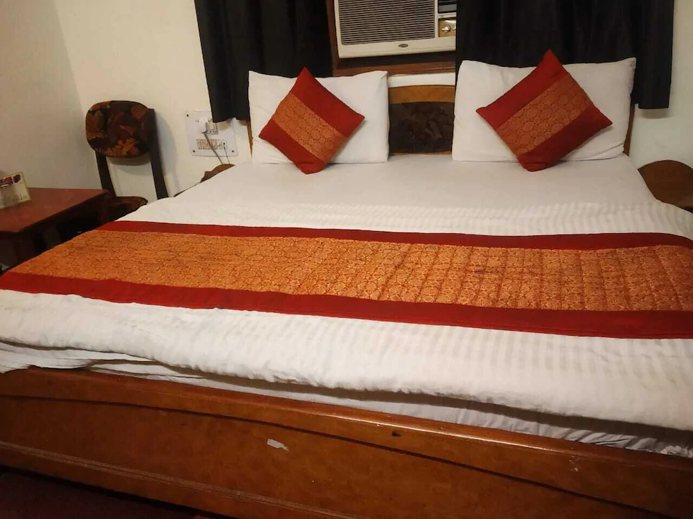 Vardhman Inn by ADB Rooms