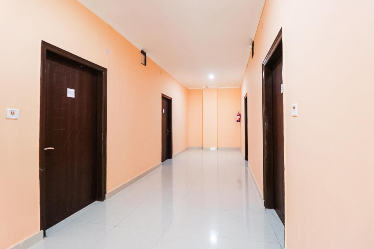 Westend Suites by OYO Rooms