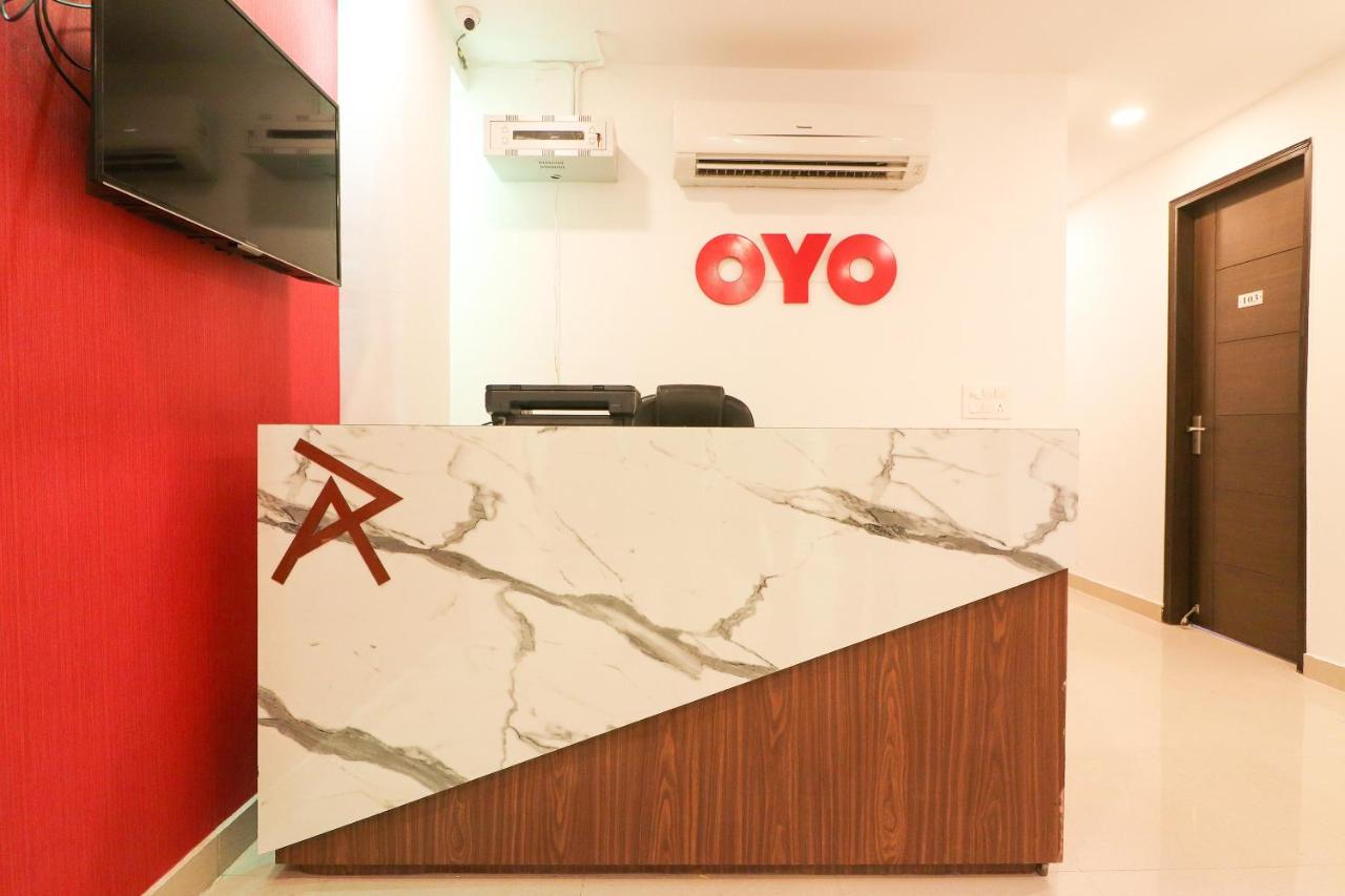 White Orchid by OYO Rooms