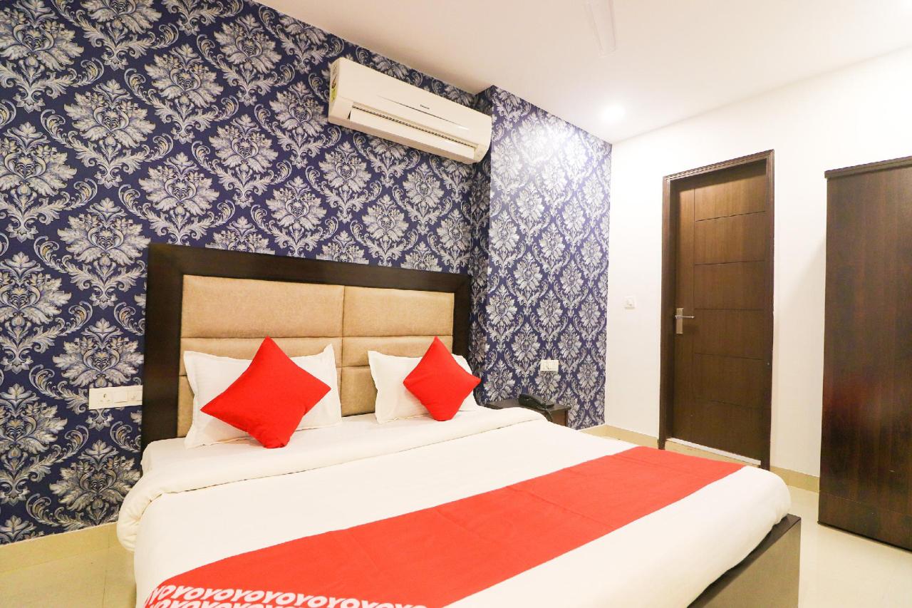 White Orchid by OYO Rooms