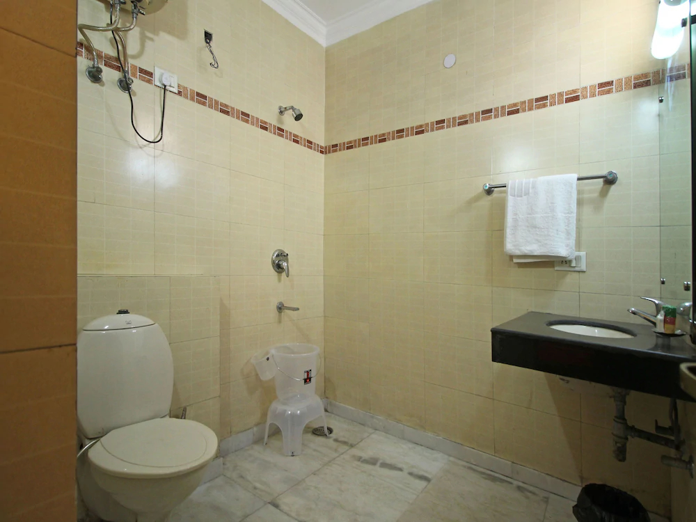 Grand Highway By OYO Rooms