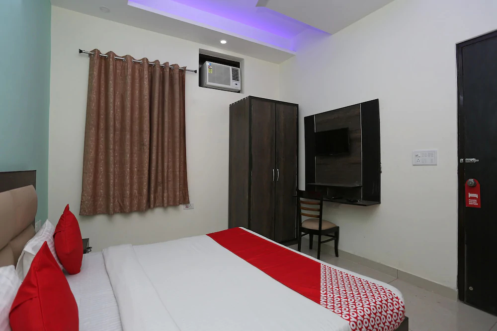 A-1 Residency by OYO Rooms