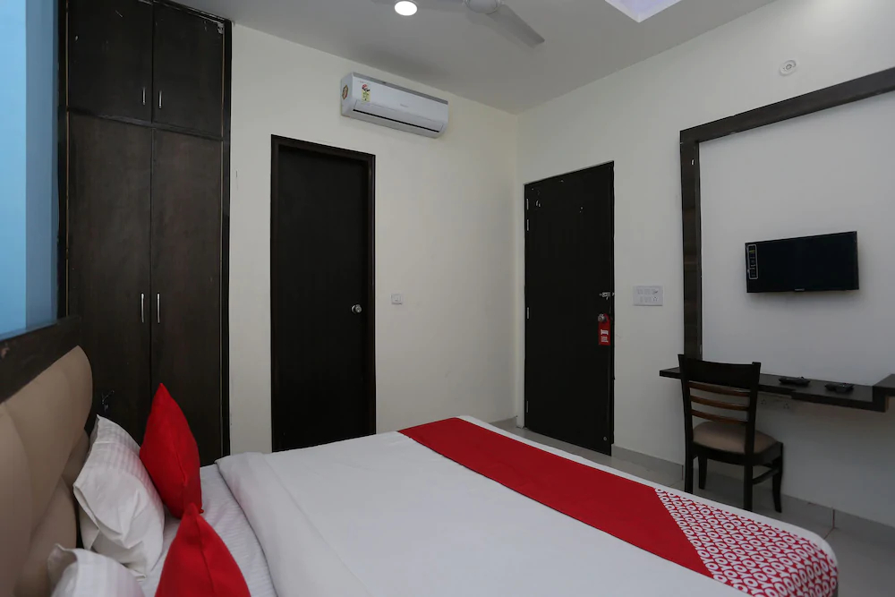 A-1 Residency by OYO Rooms