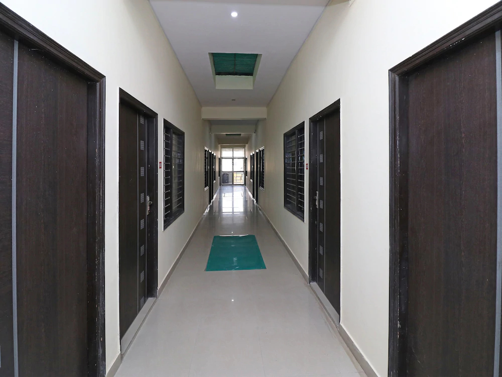 OYO 22698 Delight Residency
