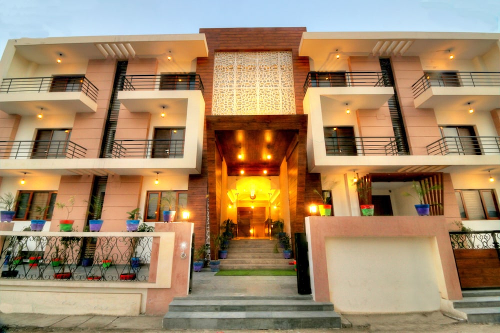 Atithi Suites