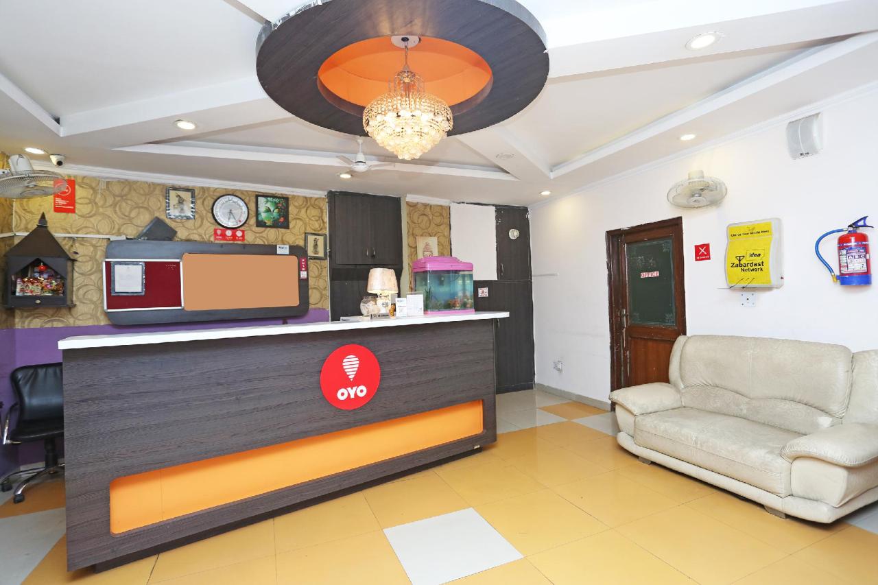 Fabebo Hotel by OYO Rooms