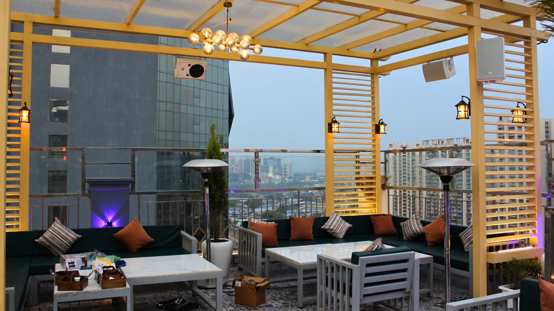 Hibiscus Select Hotel