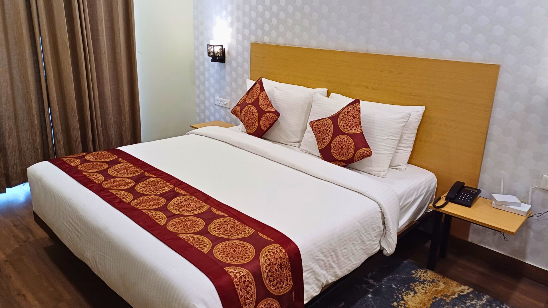 Hibiscus Select Hotel