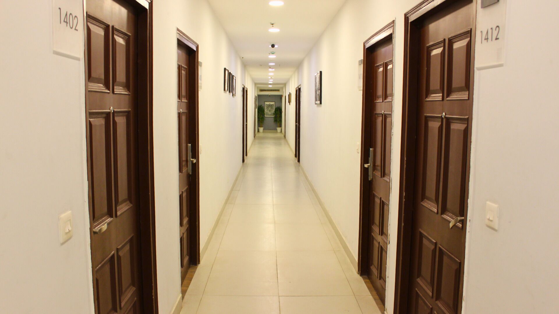 Hibiscus Select Hotel