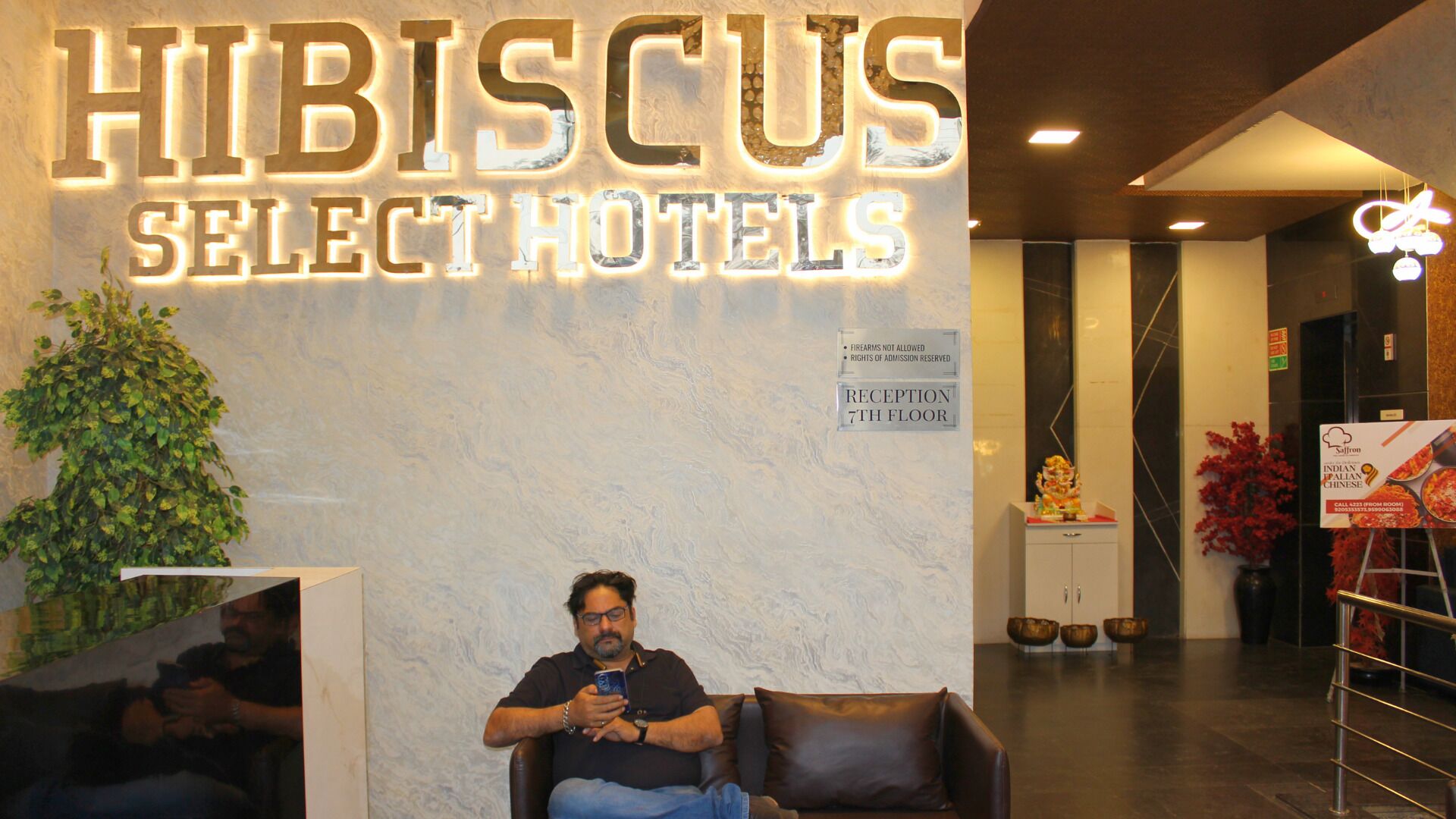 Hibiscus Select Hotel