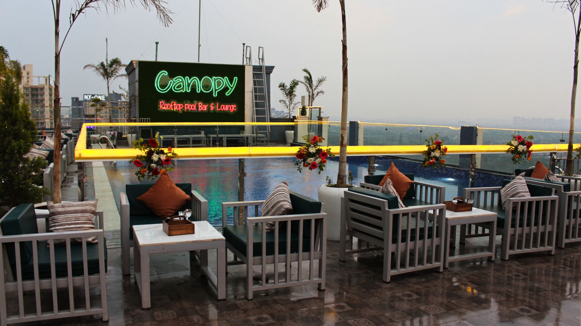 Hibiscus Select Hotel