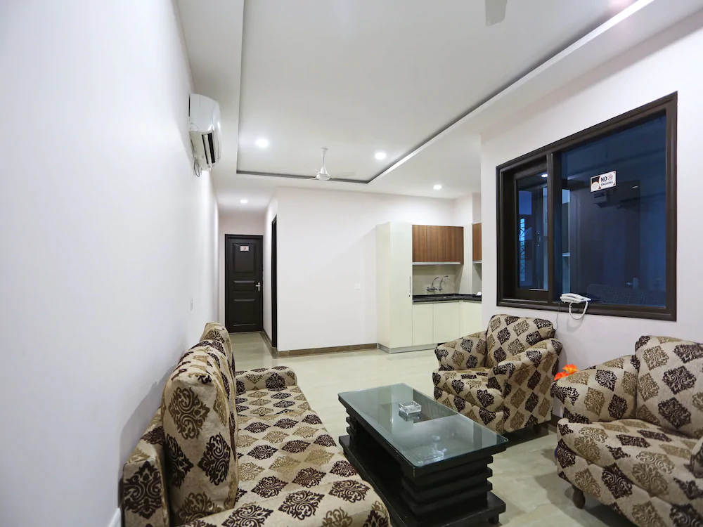 Khushi Residence by OYO