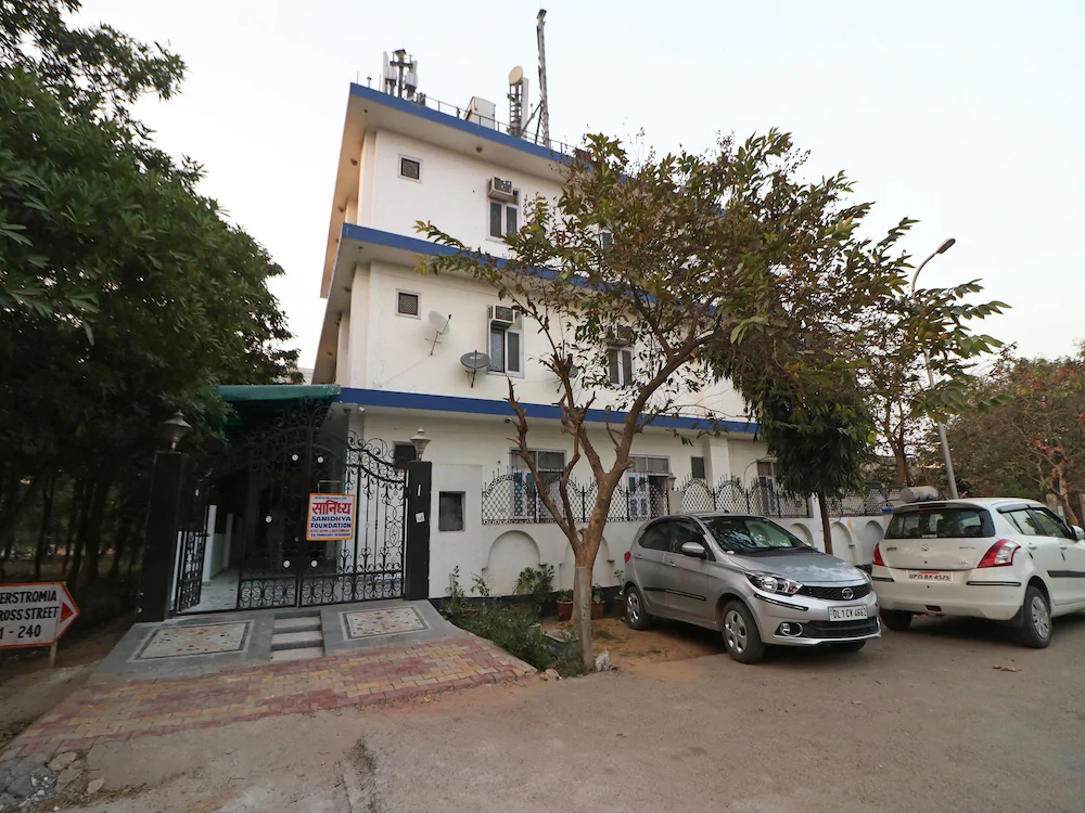 Ooak Hotel By OYO Rooms