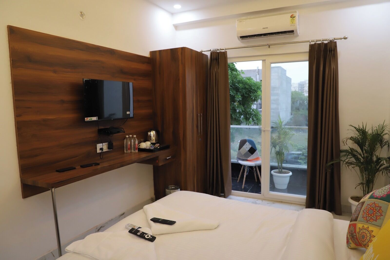 Opulent Inn By Lime Tree Hotels