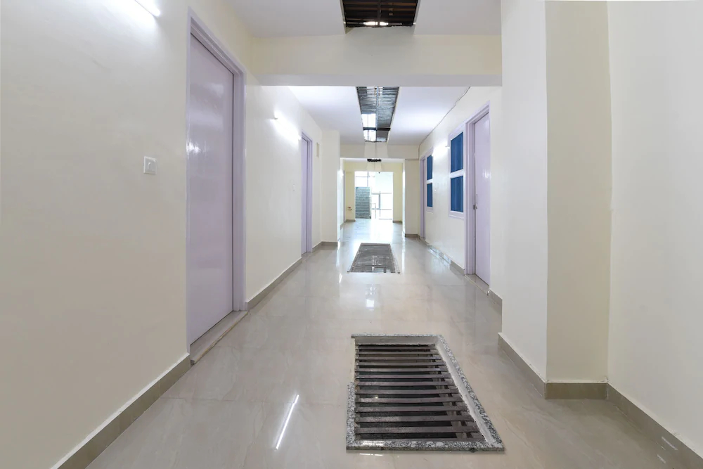 OYO 18390 Shiv Shakti Guest House