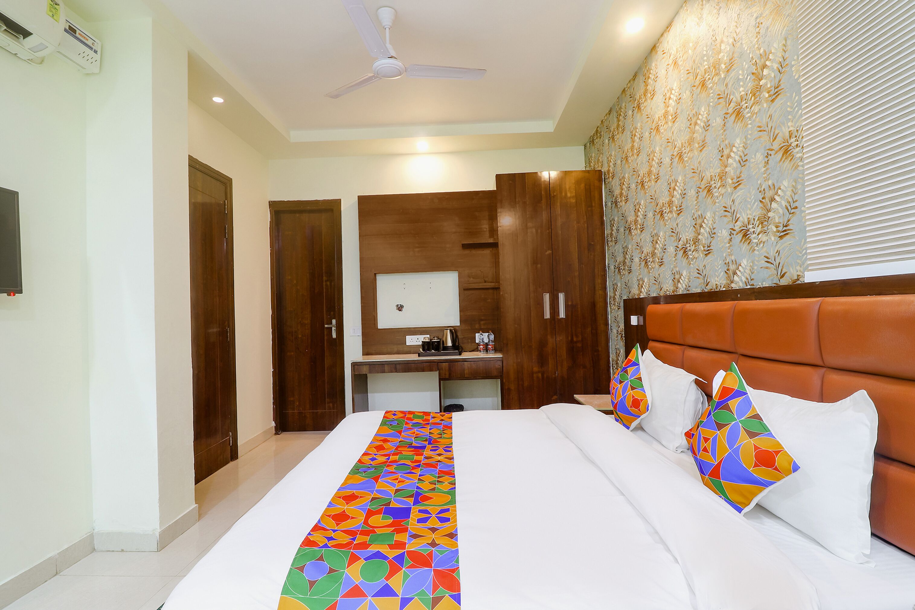 Prime A1 Sunny Feast by Fabhotel