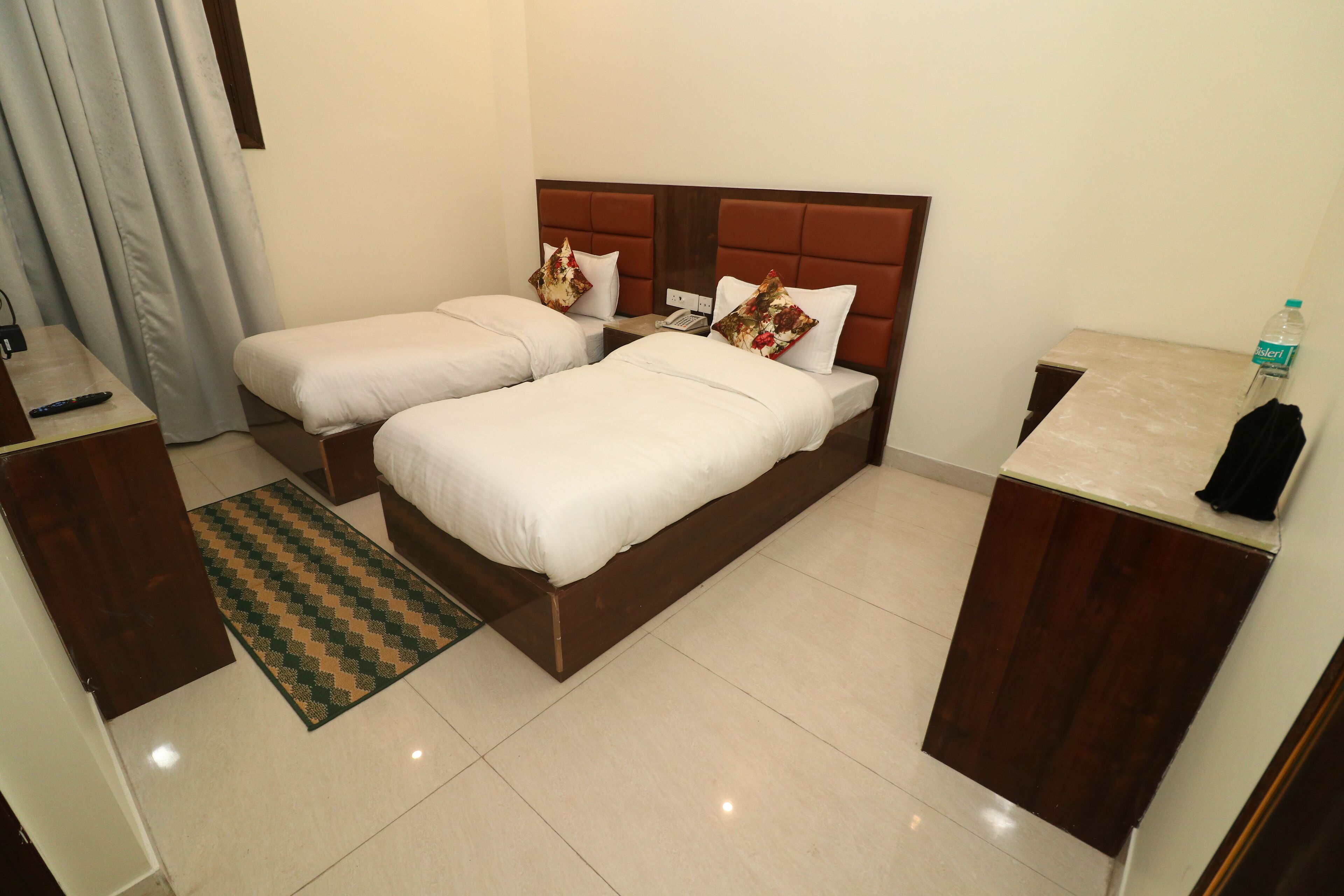 Prime A1 Sunny Feast by Fabhotel