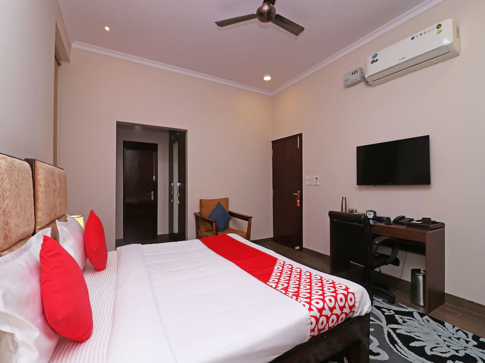 Arkaya by OYO Rooms
