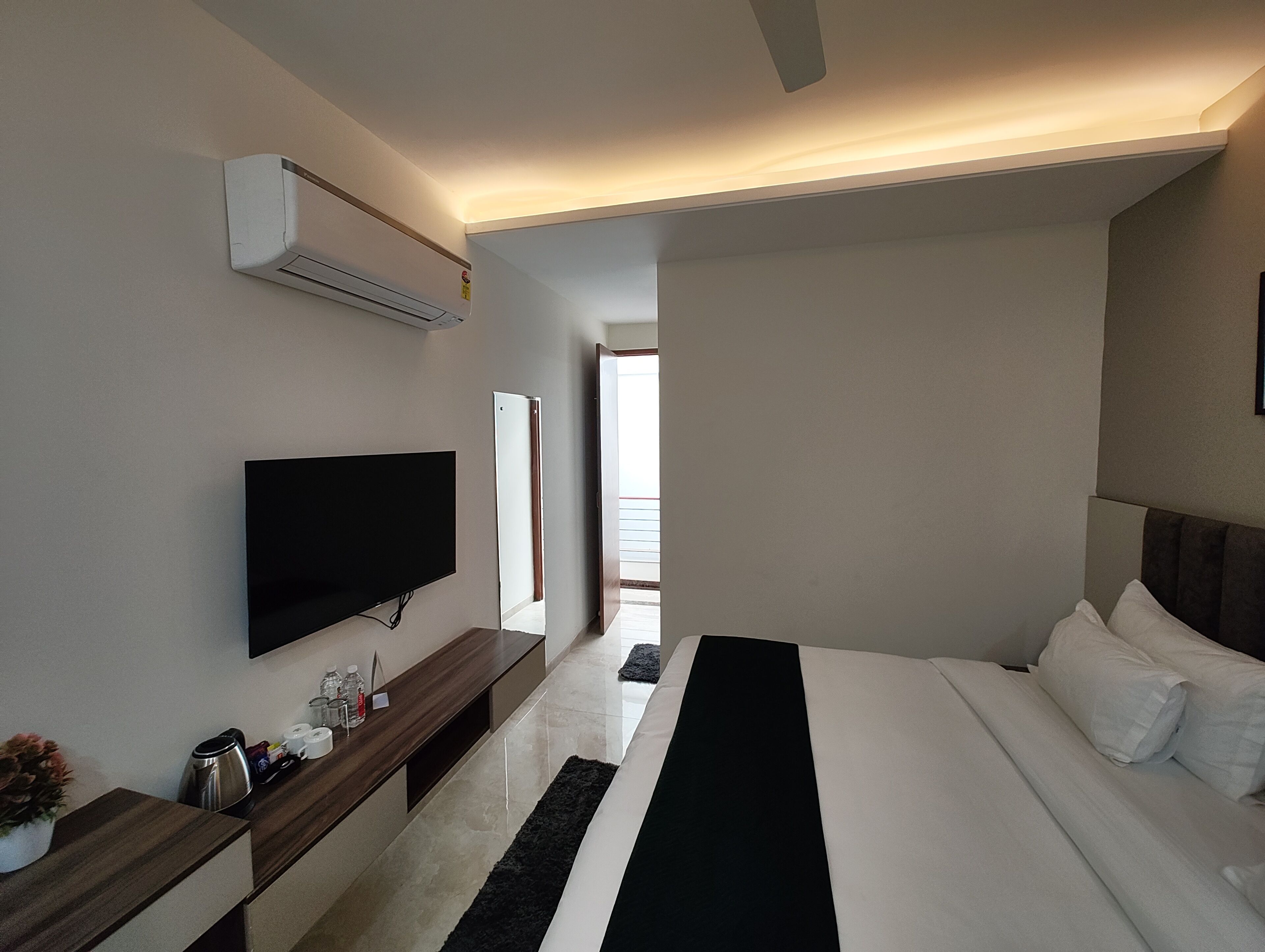 AVA Hotels & Corporates Millennium City