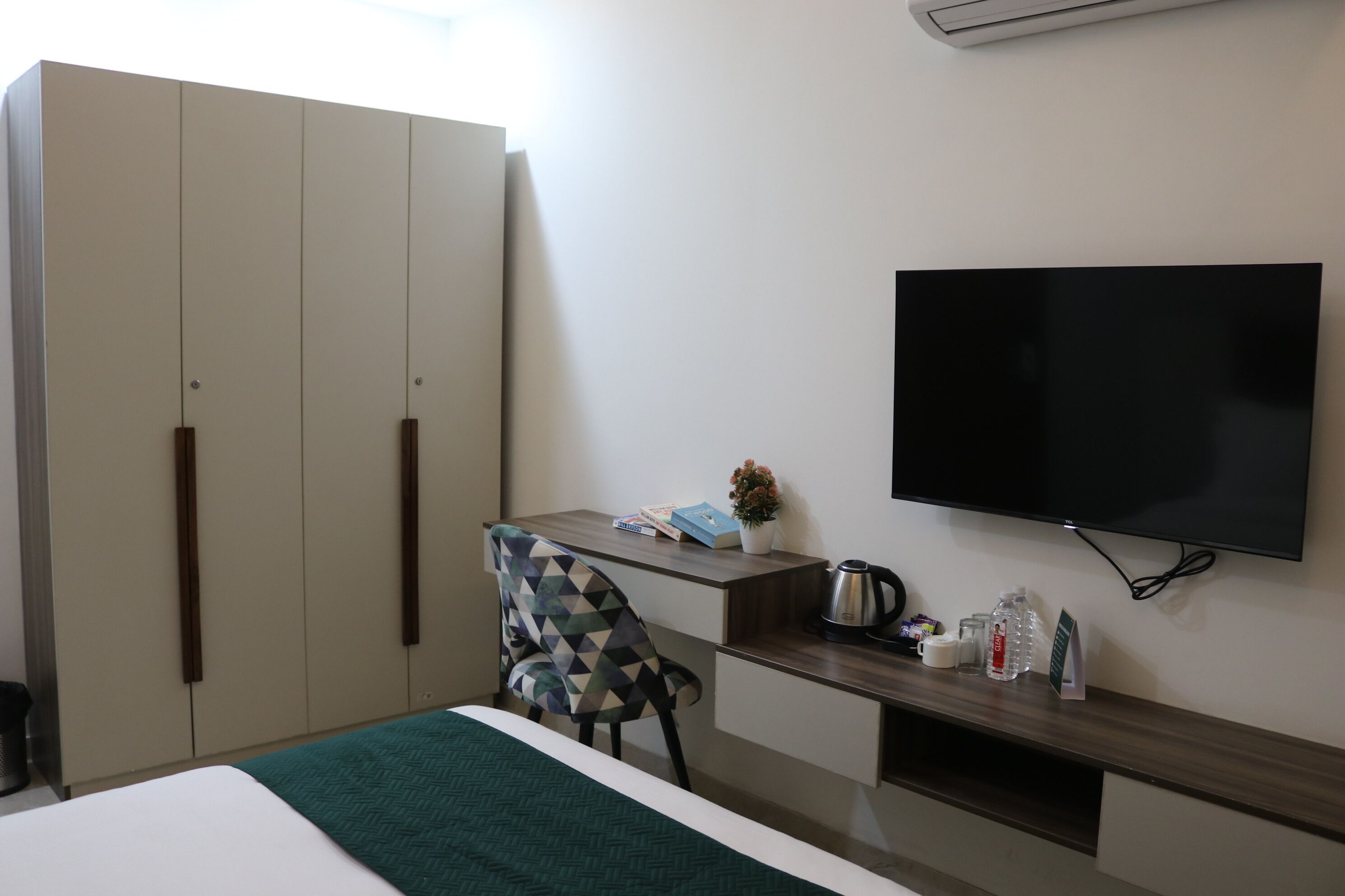 AVA Hotels & Corporates Millennium City