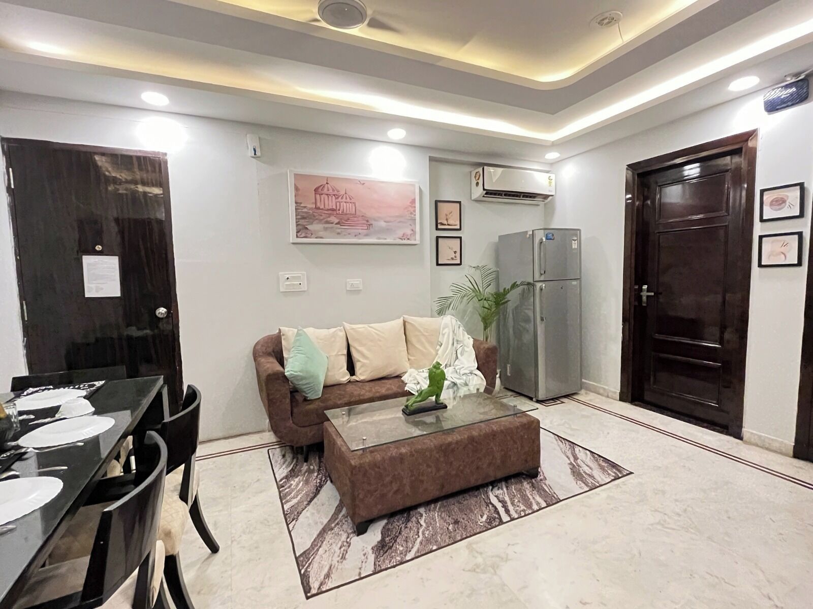 Bedchambers Service Apartments