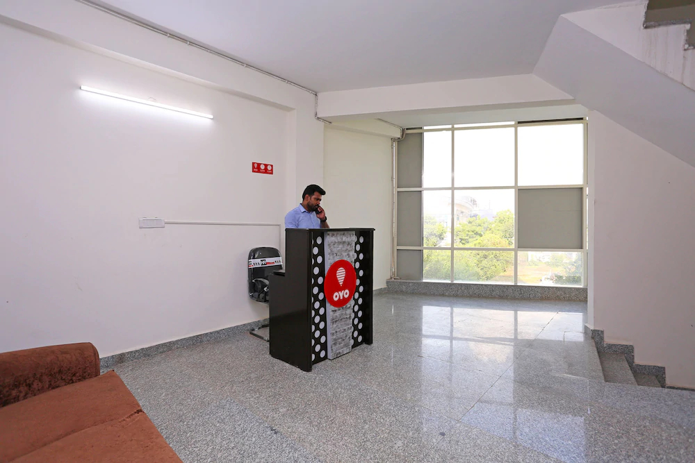 Bird House Residency By OYO Rooms