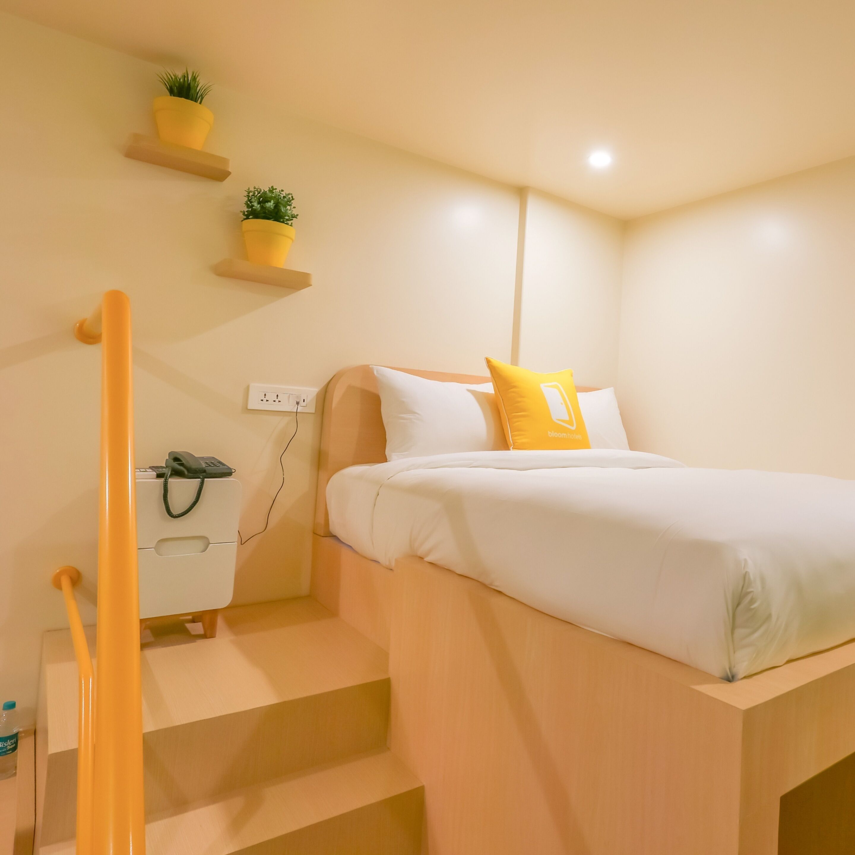 Bloom Hotel - Golf Course Road, Sector 43