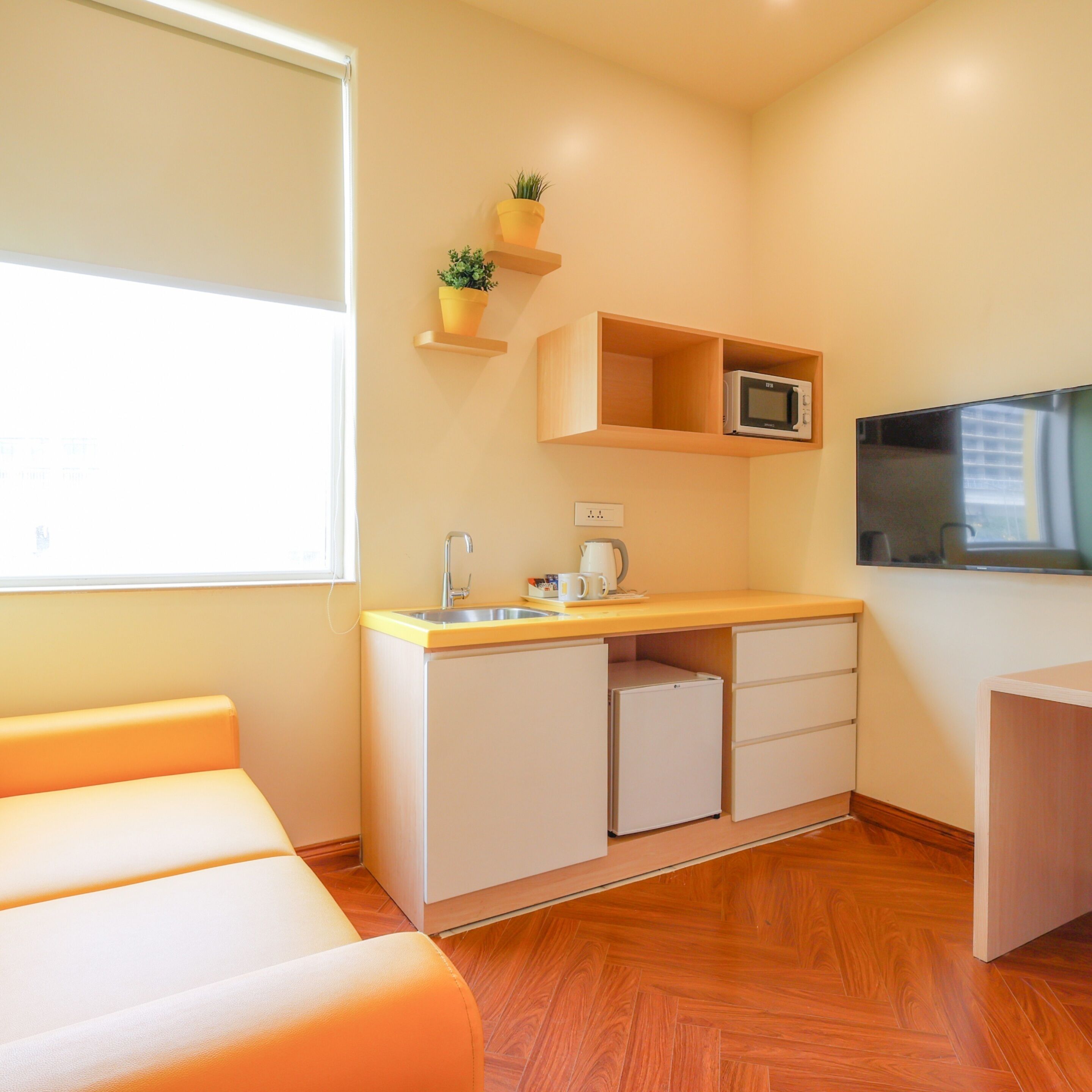 Bloom Hotel - Golf Course Road, Sector 43