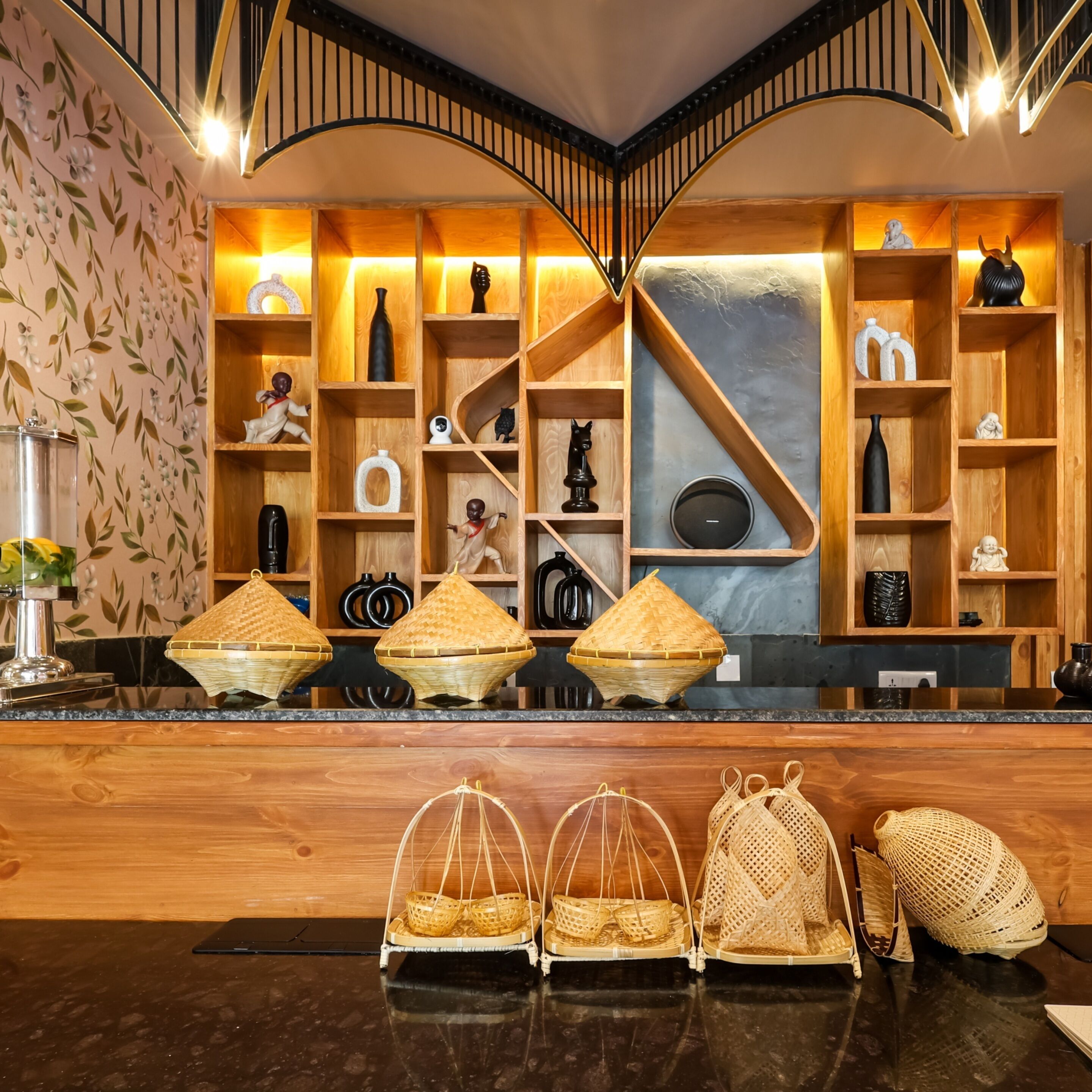 Bloom Hotel - Golf Course Road, Sector 43