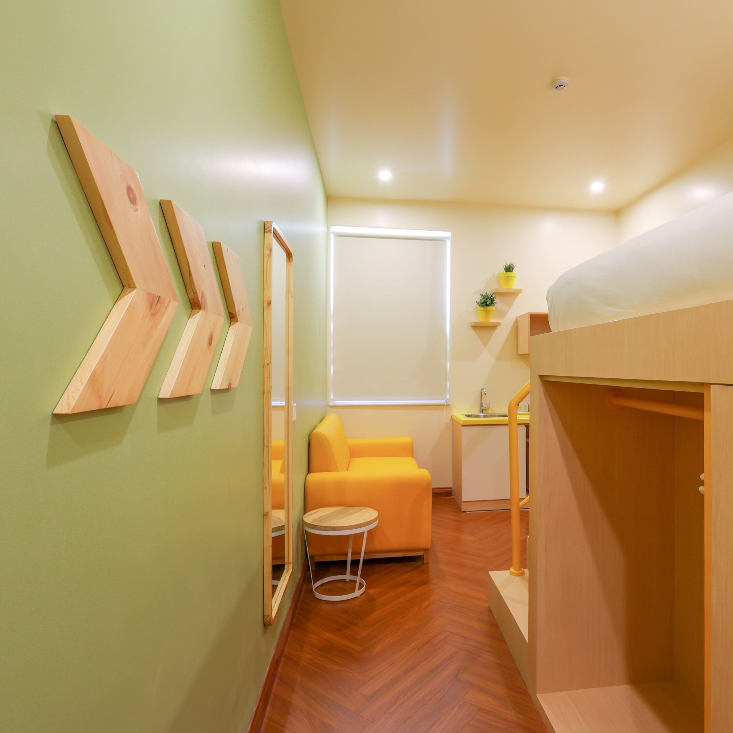 Bloom Hotel - Golf Course Road, Sector 43