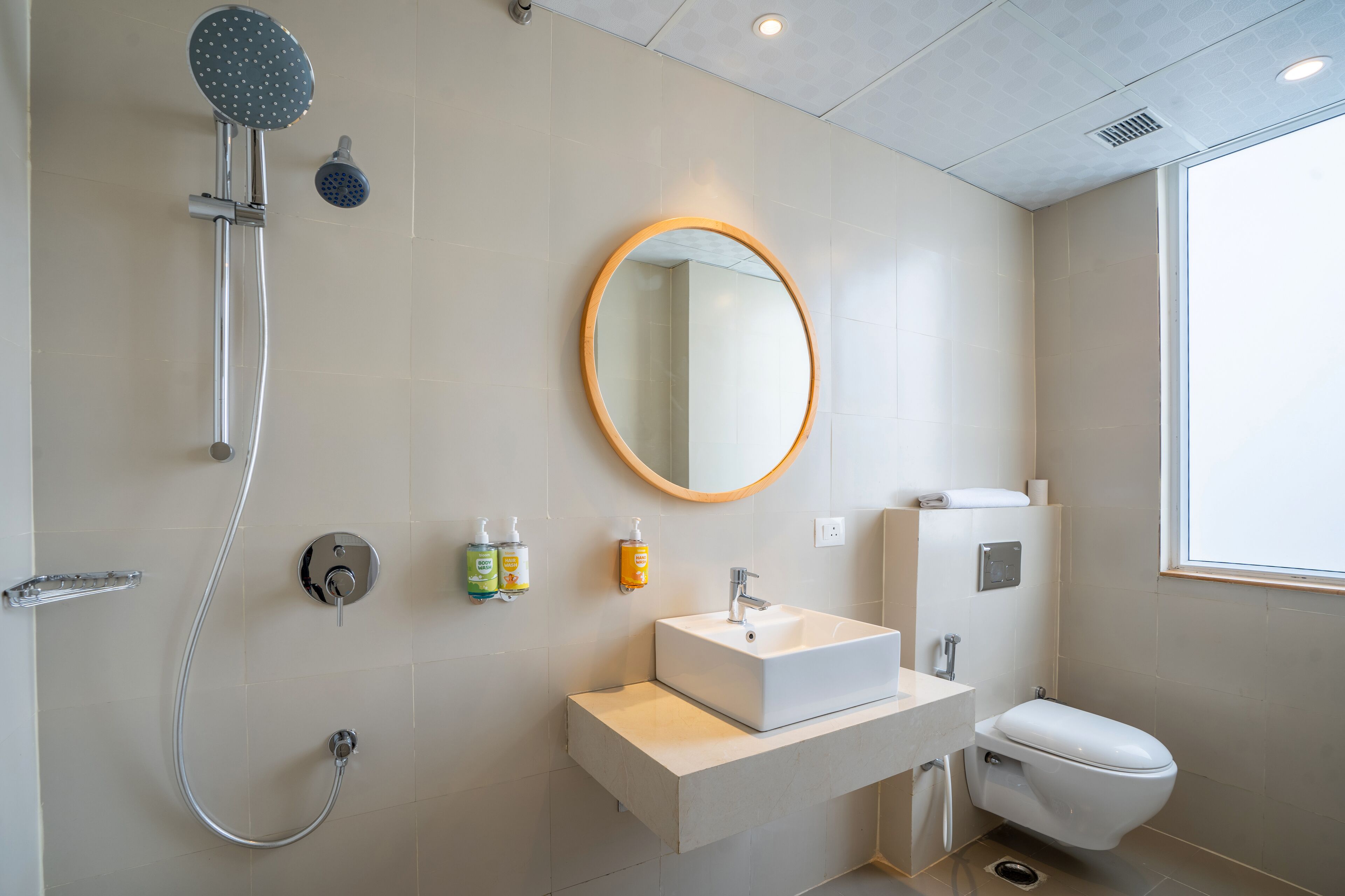 Bloom Hotel - Medicity Gurugram