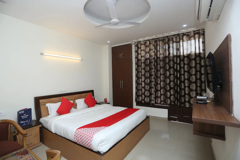 Crystal Residency By OYO Rooms