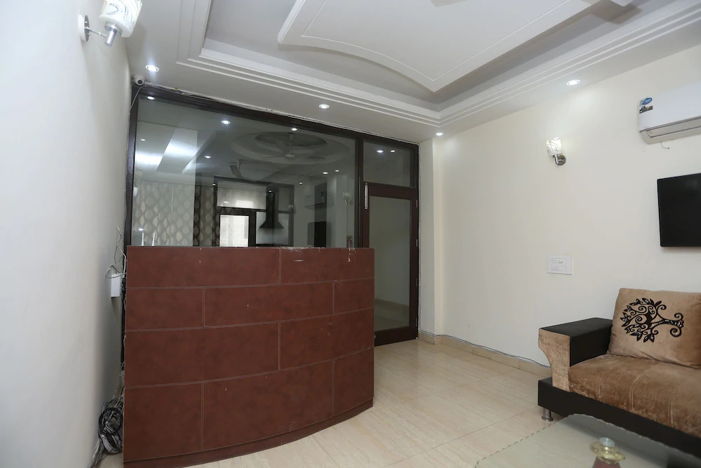 Crystal Residency By OYO Rooms