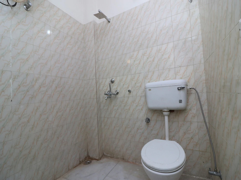 Delta Square By OYO Rooms