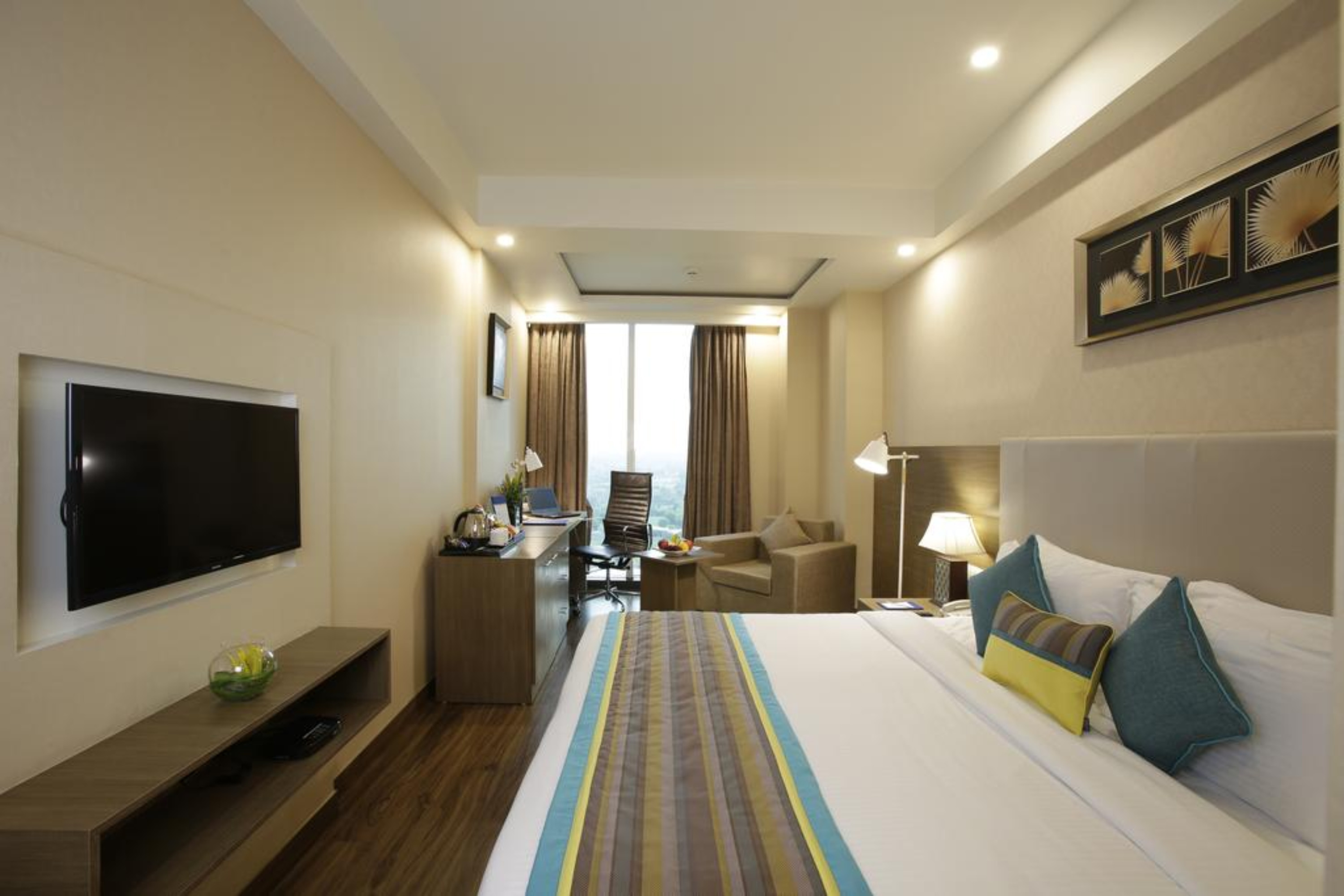 Golden Tulip Suites Gurgaon