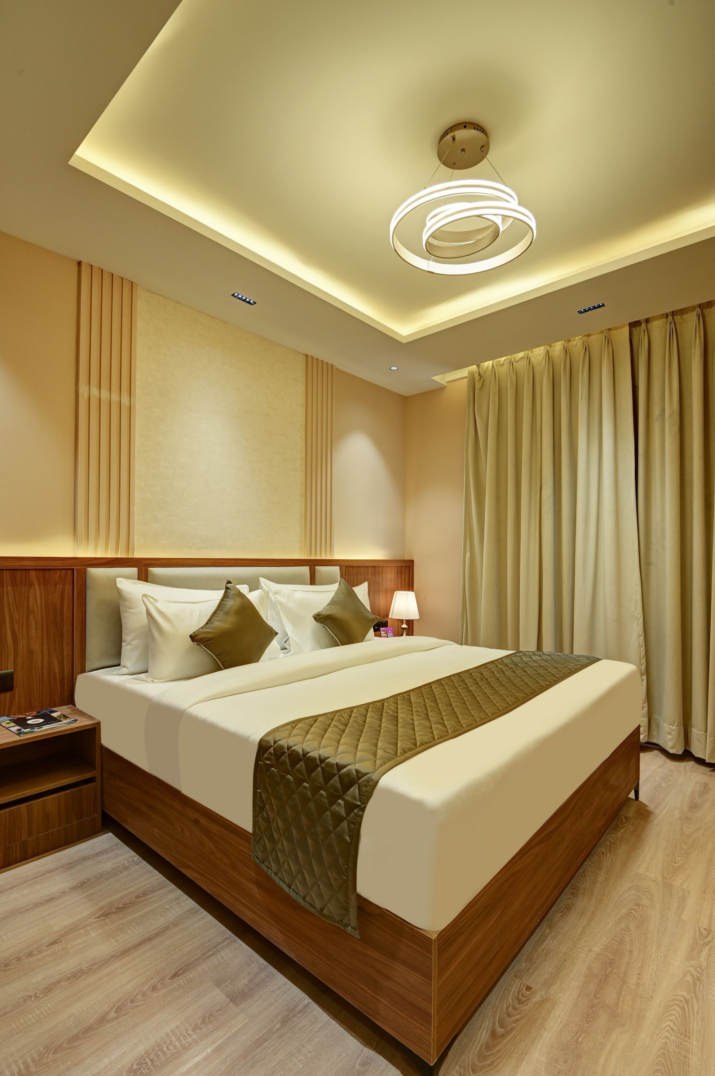 Hotel 91 City Centre Sector 52