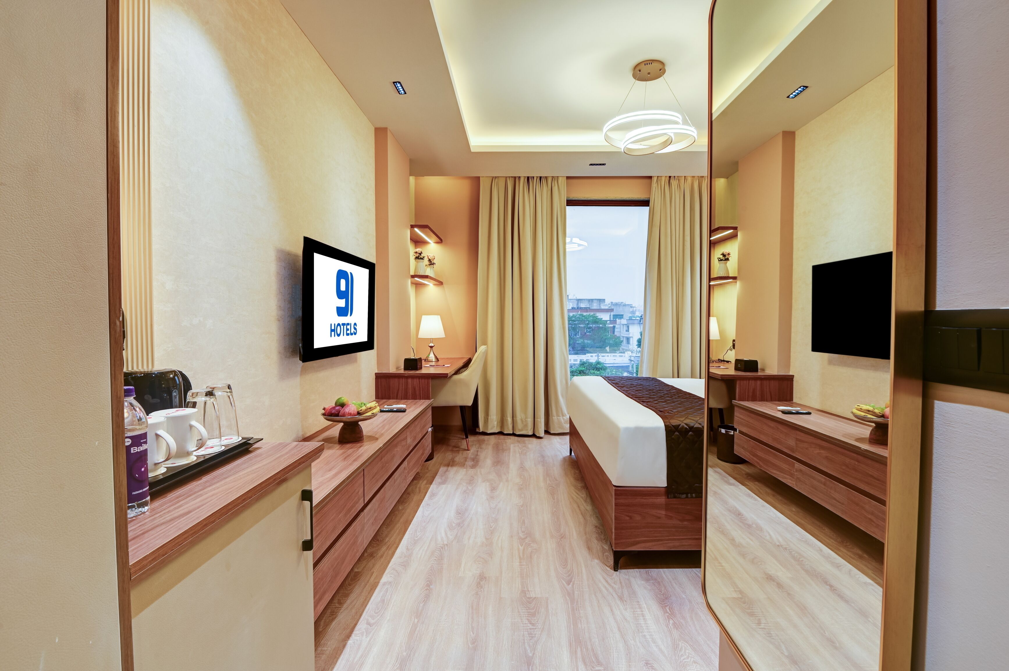 Hotel 91 City Centre Sector 52