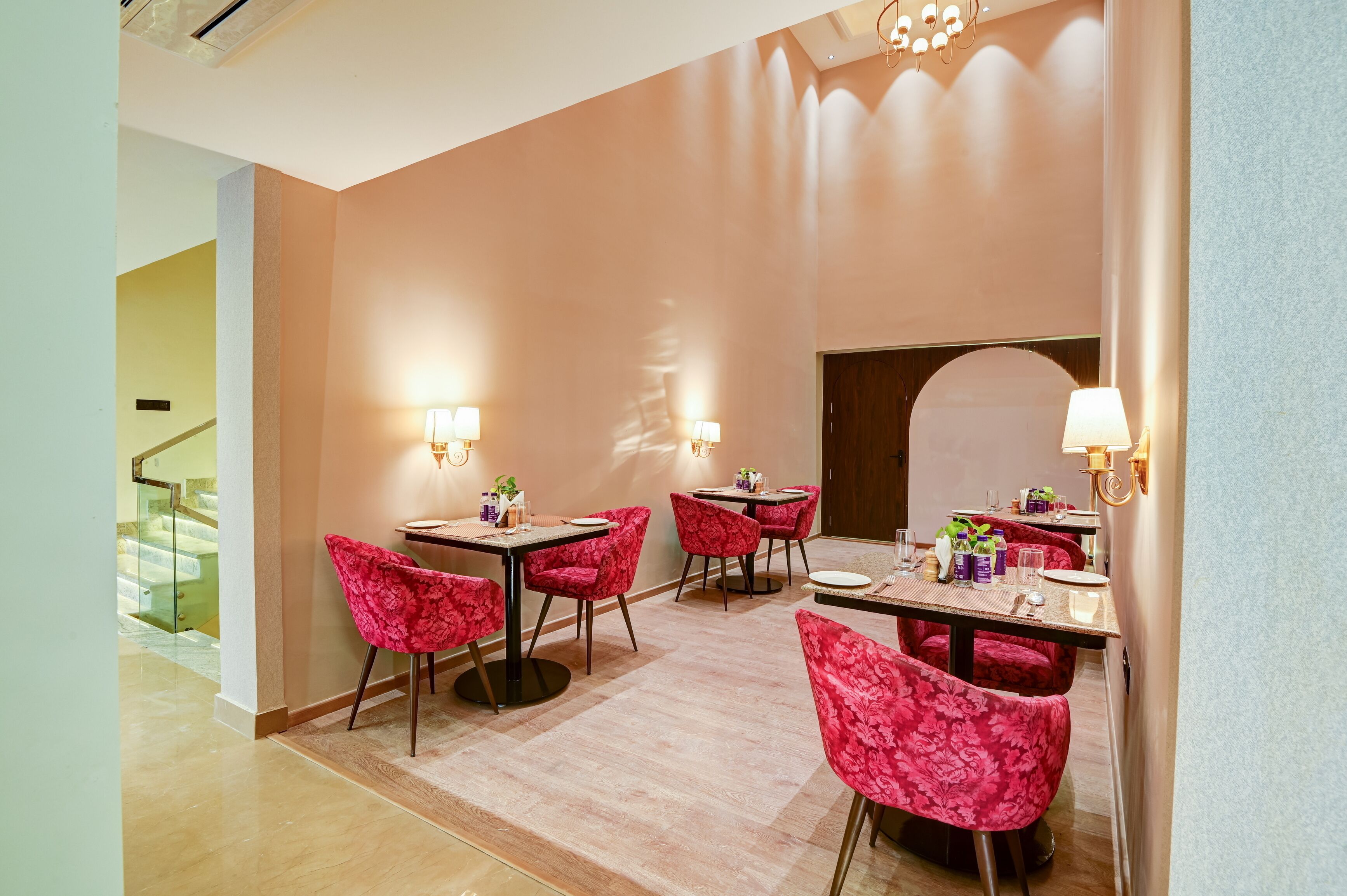 Hotel 91 City Centre Sector 52
