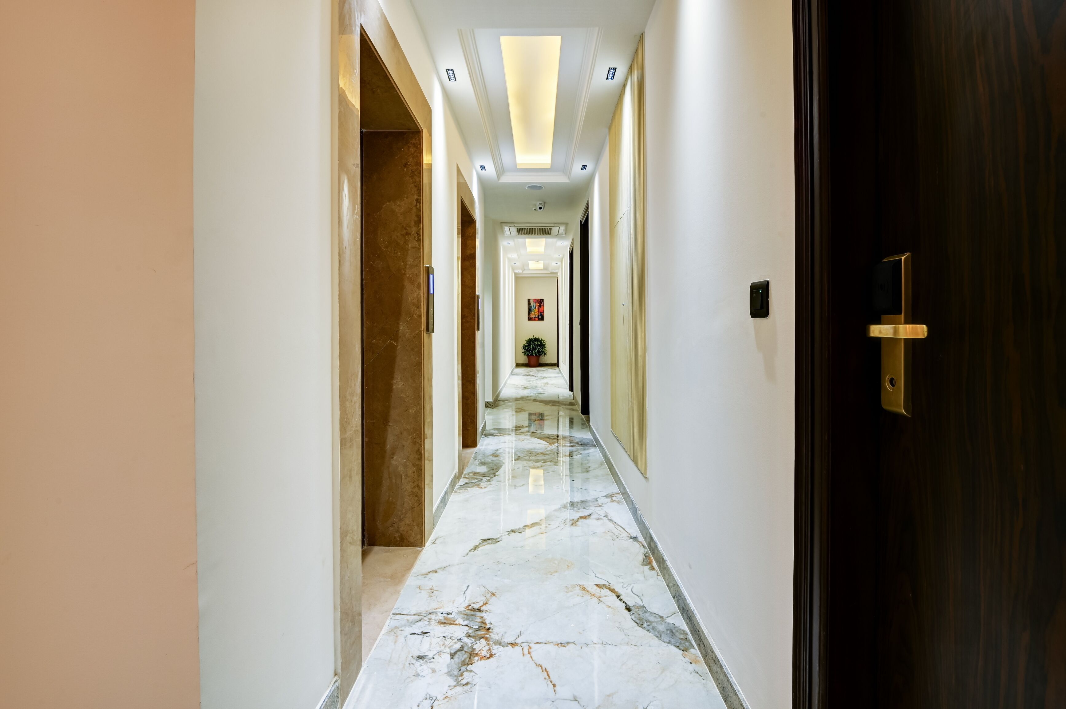 Hotel 91 City Centre Sector 52