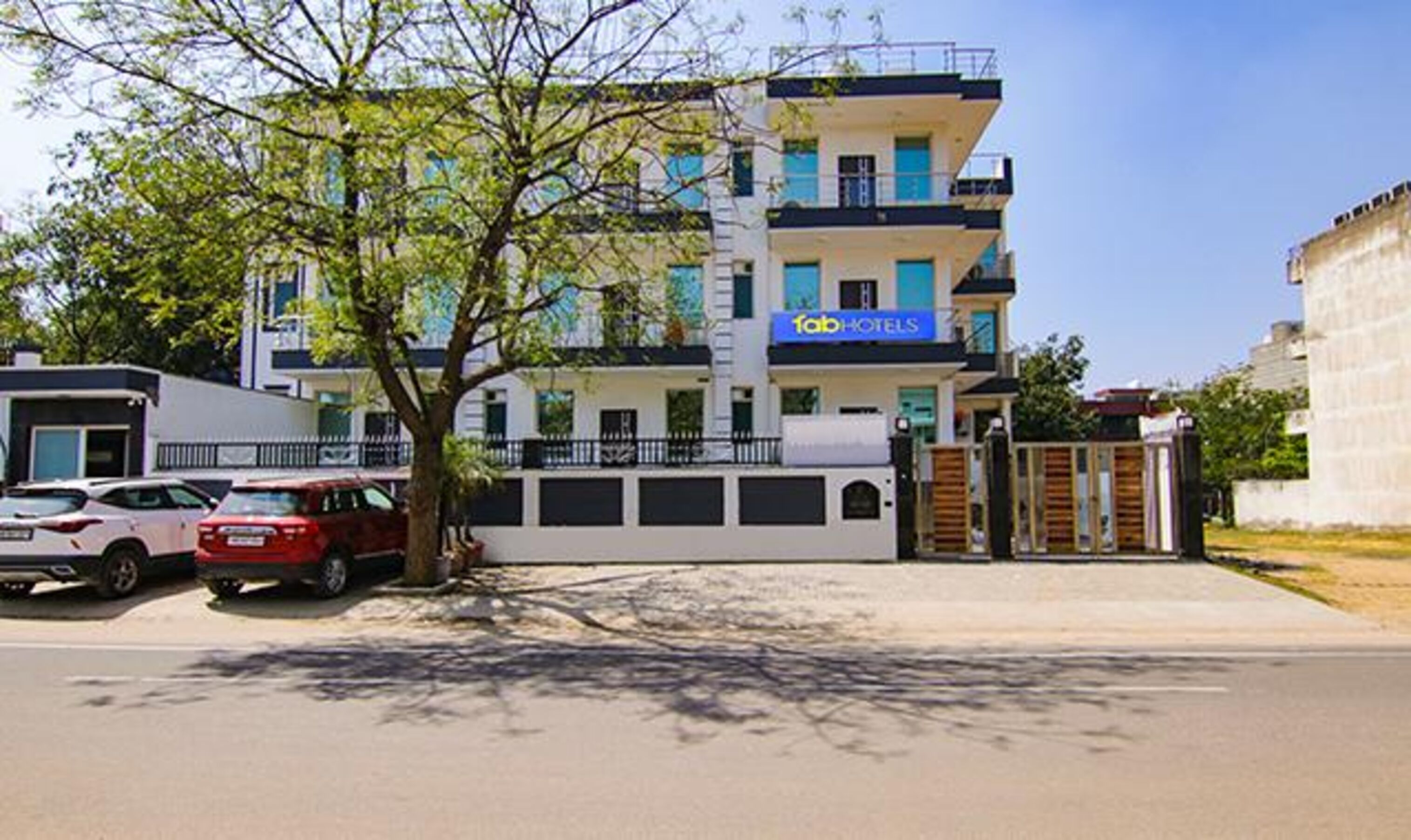 Hotel Kesar Inn by Fabhotel