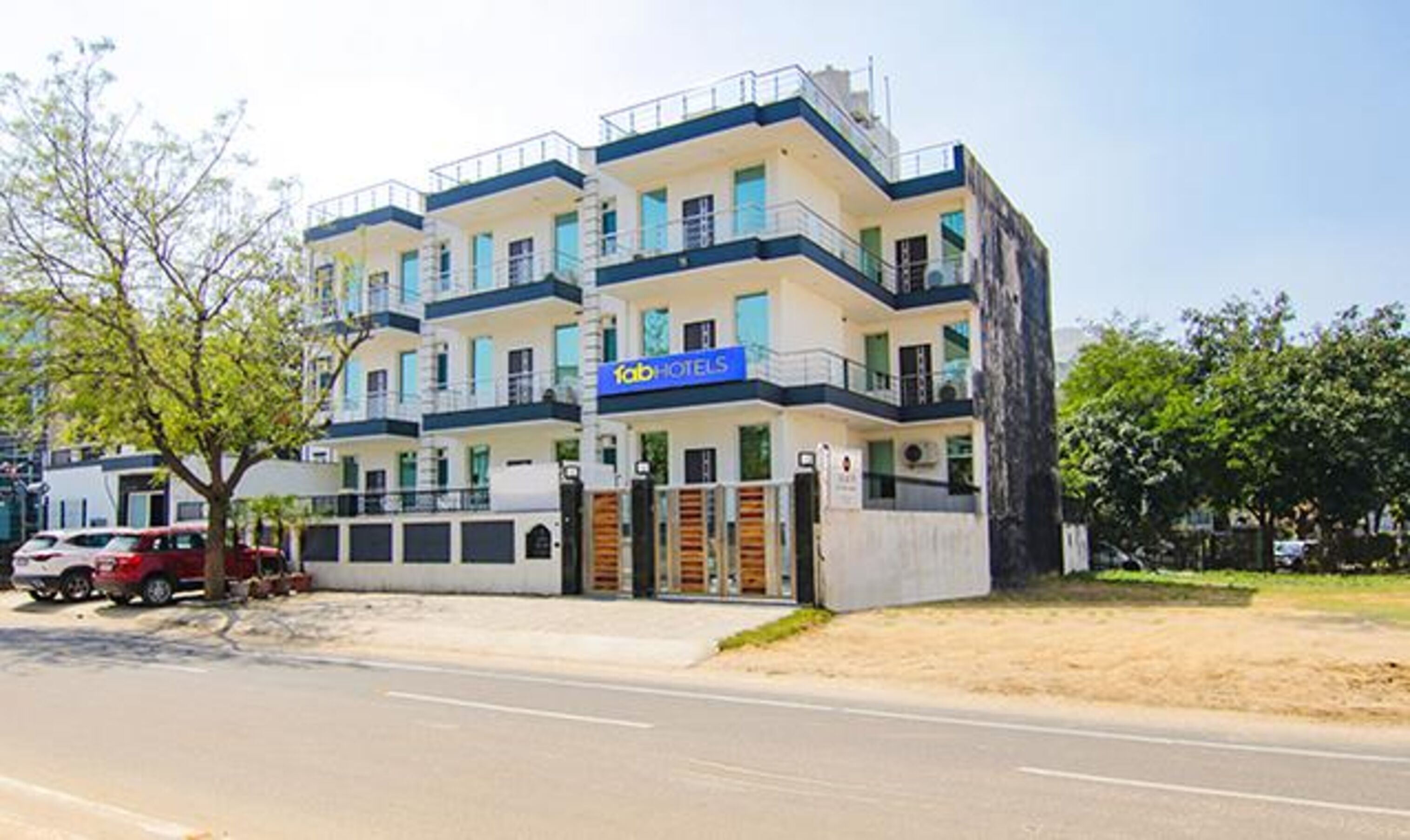 Hotel Kesar Inn by Fabhotel