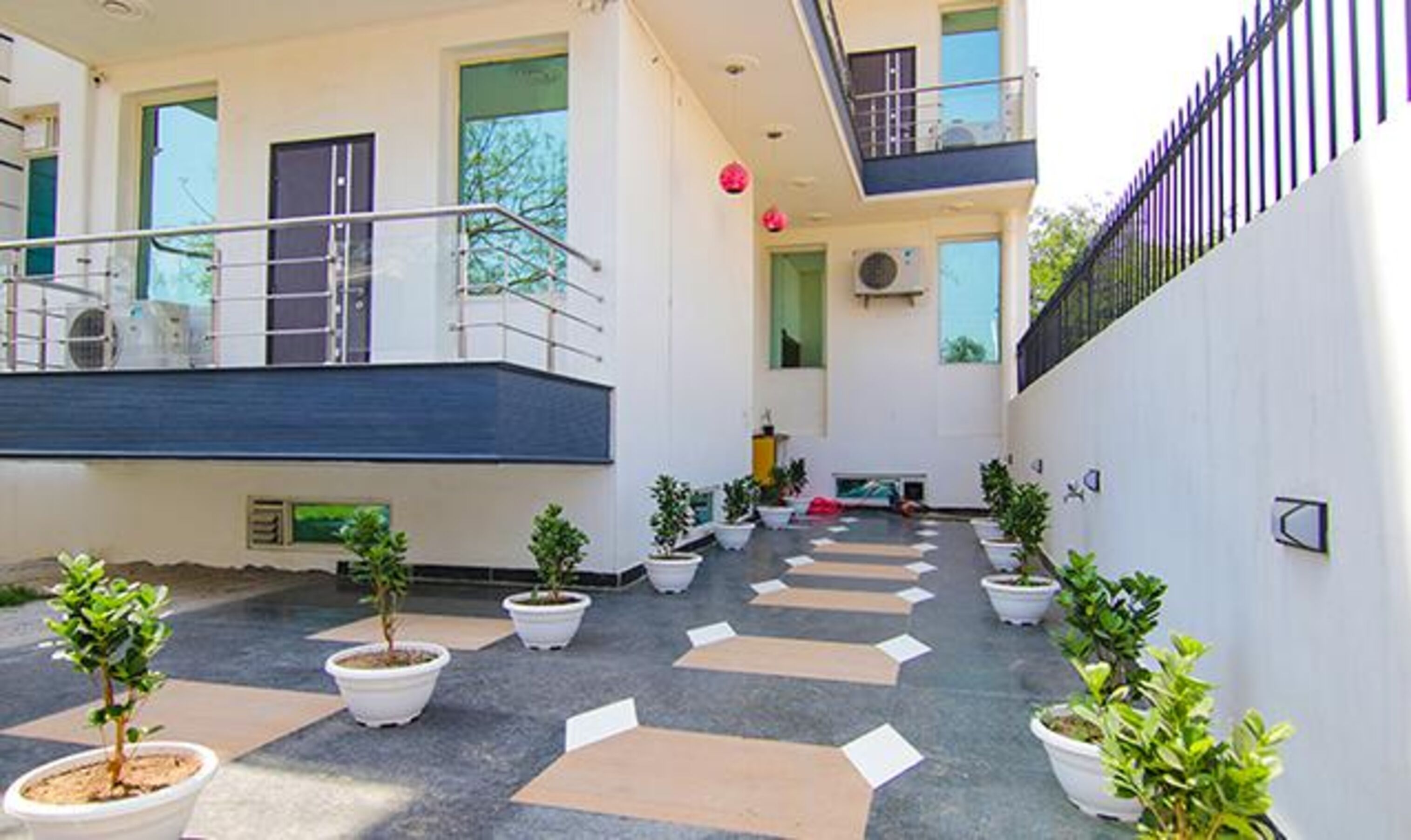 Hotel Kesar Inn by Fabhotel