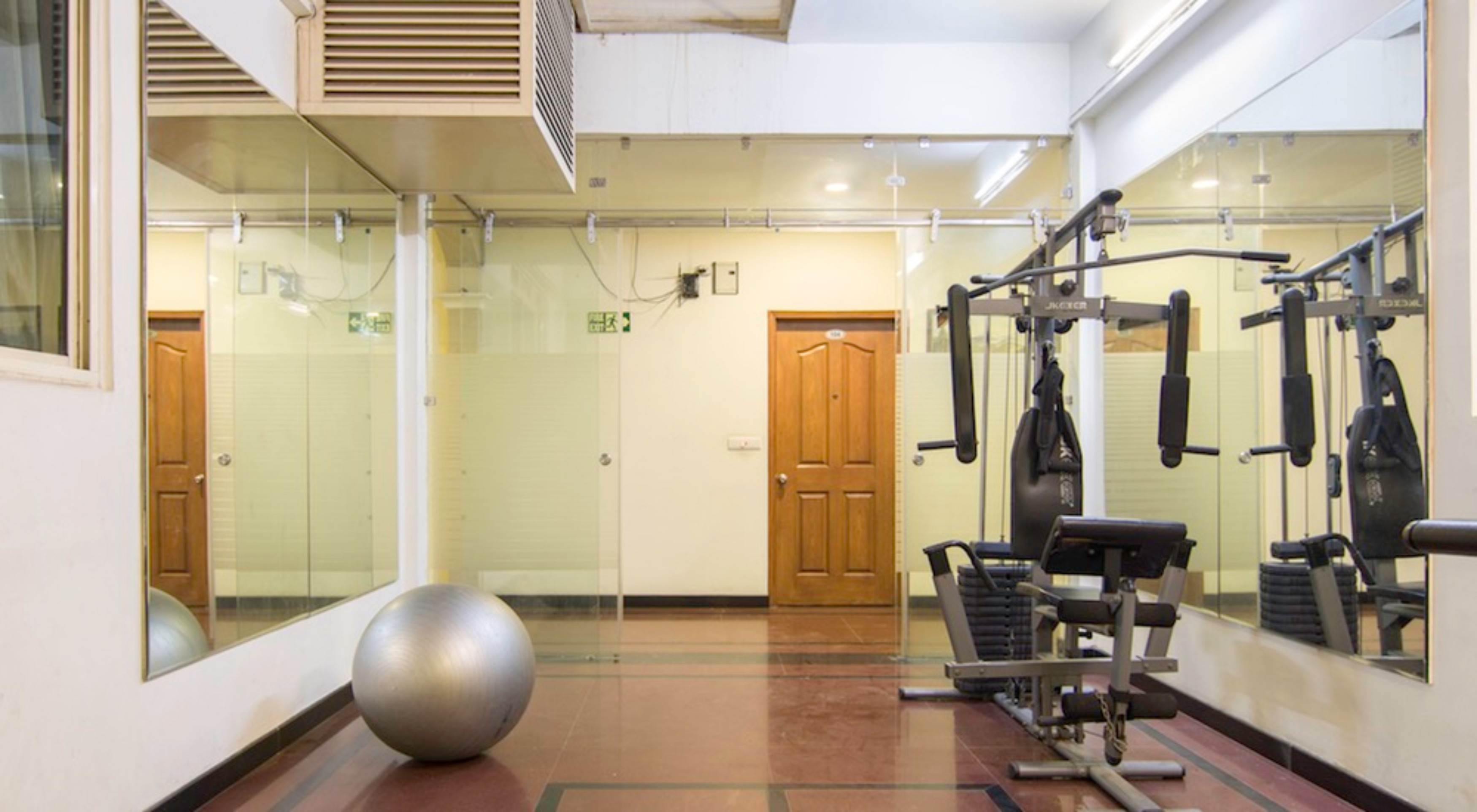 Hotel Palm Tree Palam Vihar