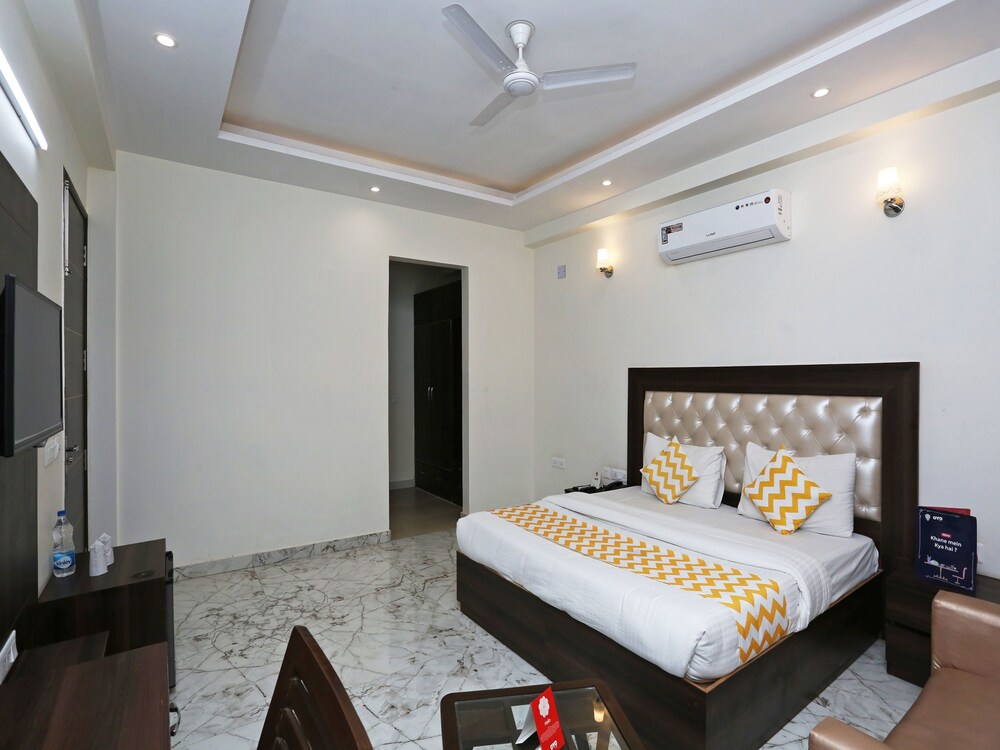 Hotel Tavishk by OYO Rooms