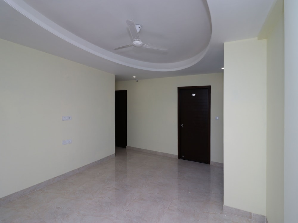OYO 12074 Vikrant's Residency