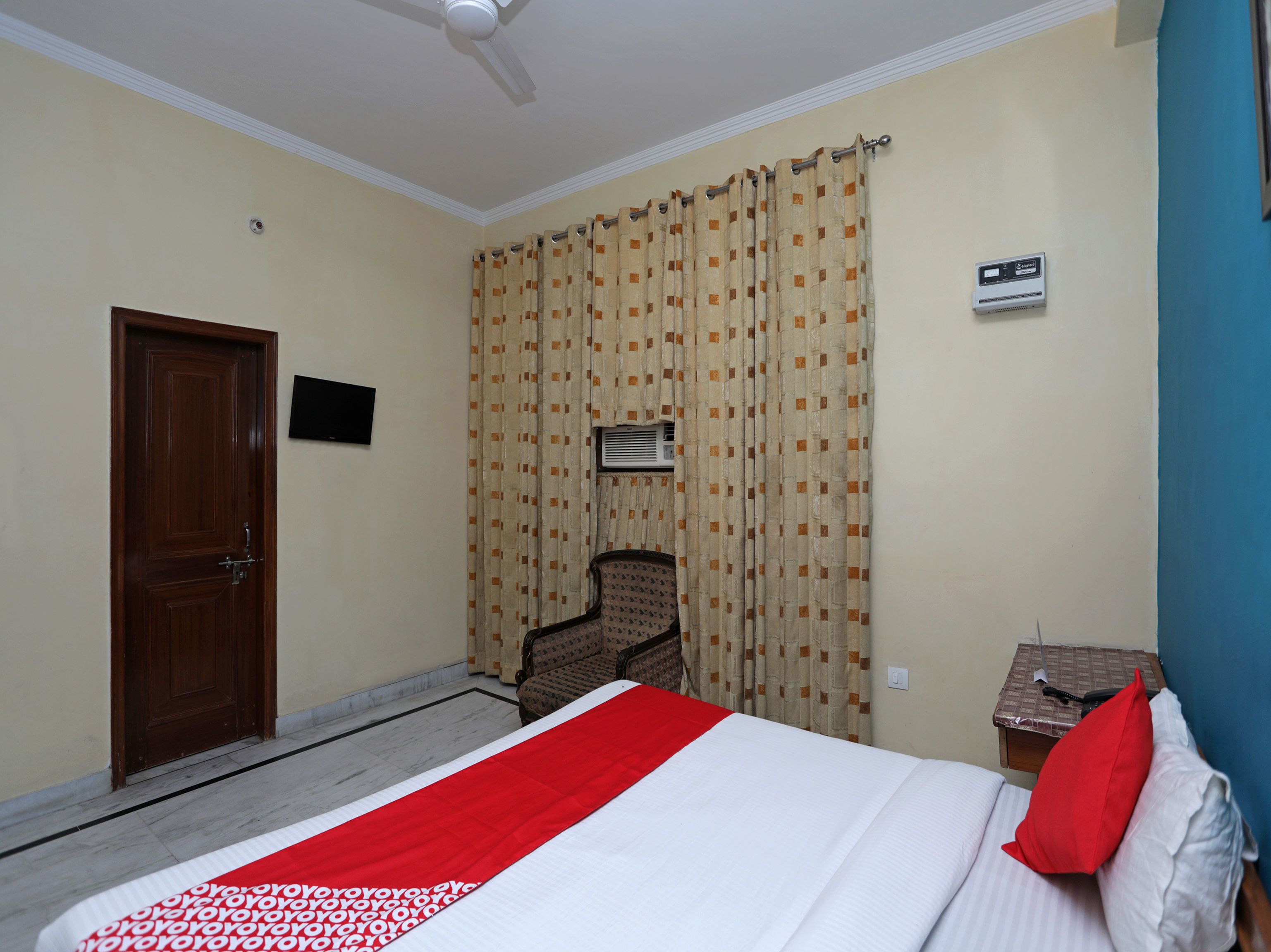 Oyo 12194 Jm Residency