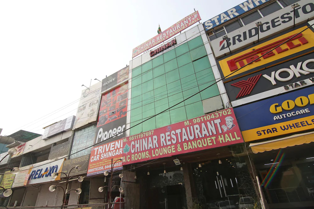 OYO 22756 Hotel Chinar Inn